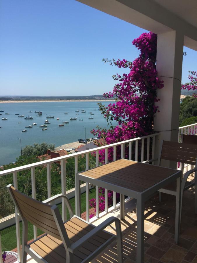 Vistalmar Sao Martinho Bed & Breakfast São Martinho do Porto Exterior photo