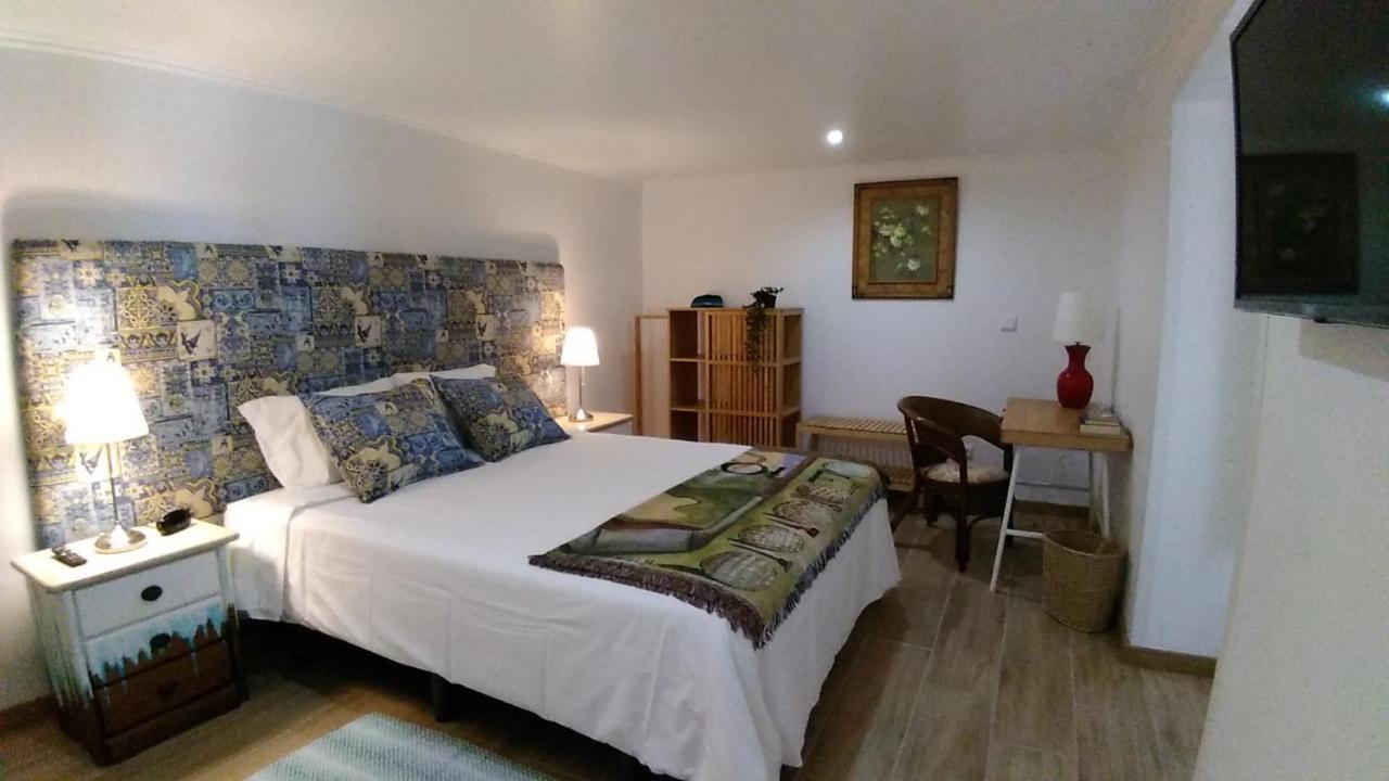 Vistalmar Sao Martinho Bed & Breakfast São Martinho do Porto Exterior photo