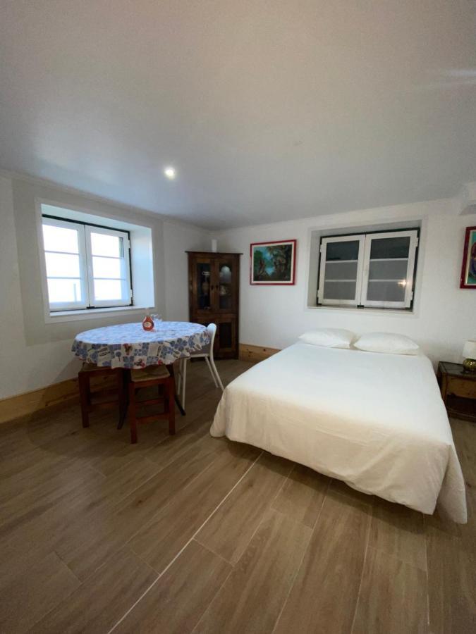 Vistalmar Sao Martinho Bed & Breakfast São Martinho do Porto Exterior photo