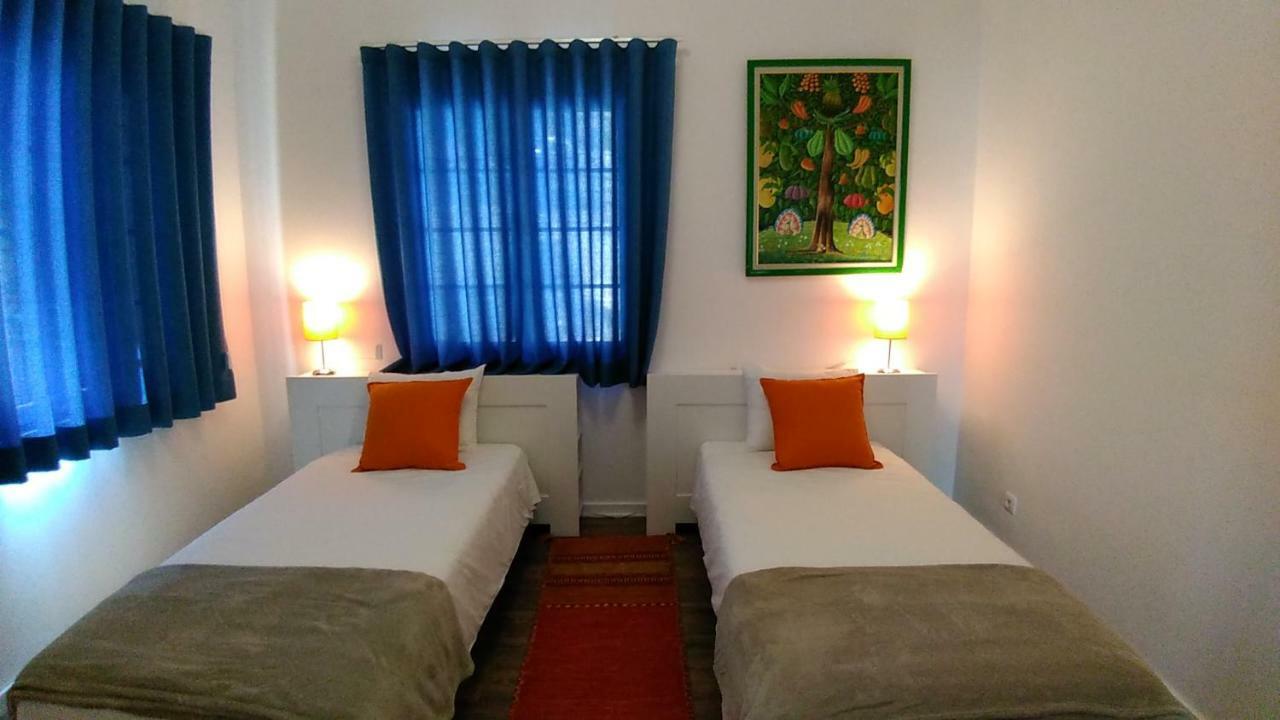 Vistalmar Sao Martinho Bed & Breakfast São Martinho do Porto Exterior photo